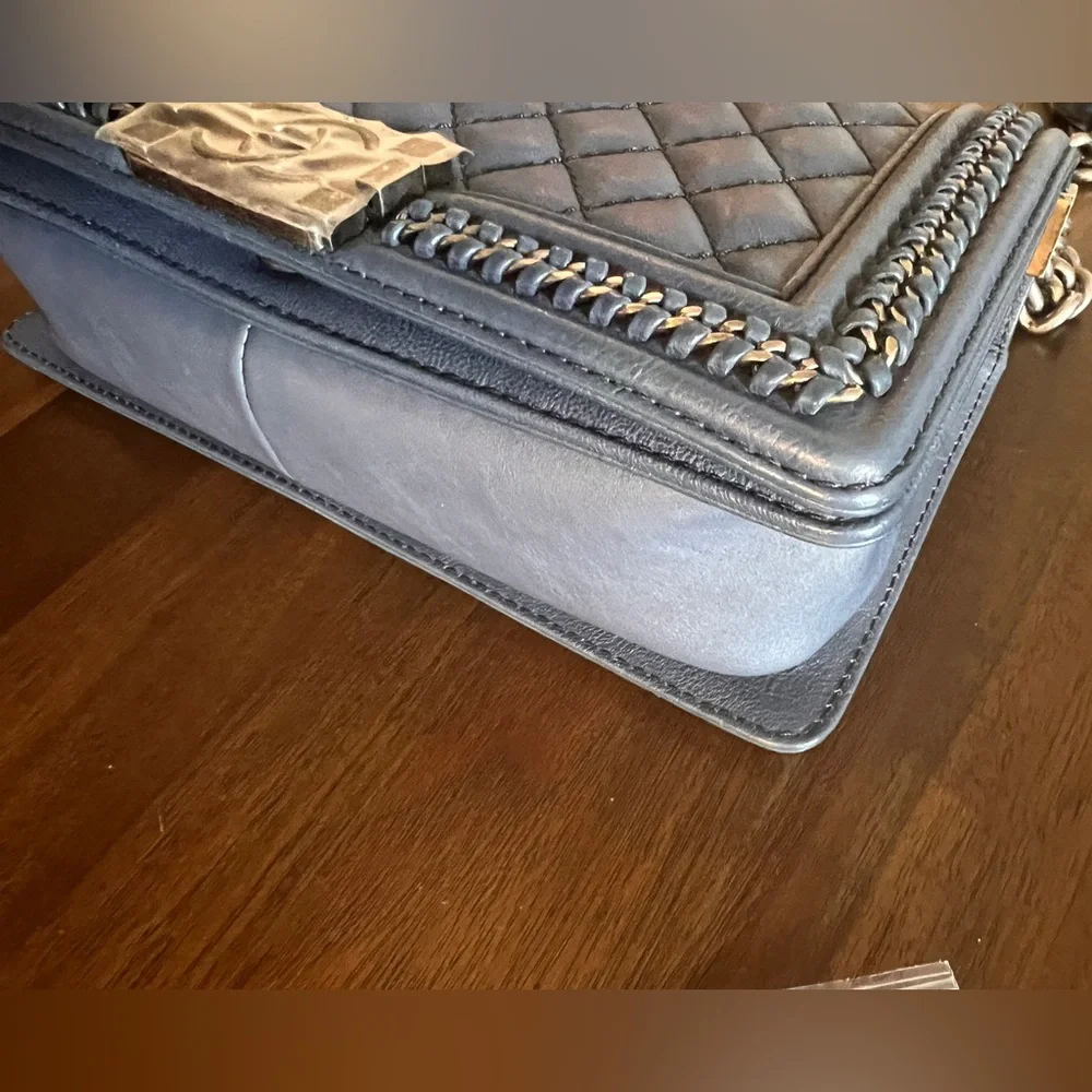 Chanel Navy Blue Caviar Boy Flap Shoulder Bag - Picture 6 of 14